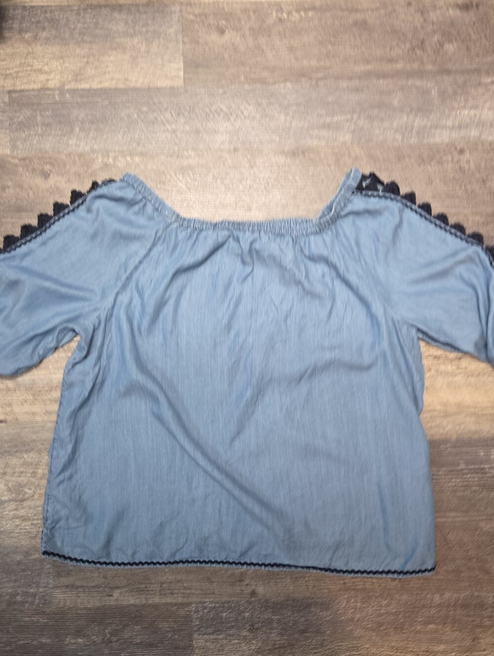 Crown & Ivy Chambray Plus Blouse - Picture 3 of 11